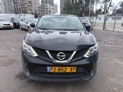 ניסאן קשקאי 2016. 105,506 Km, current hand:רביעית, current ownership:פרטי, original ownership:פרטי