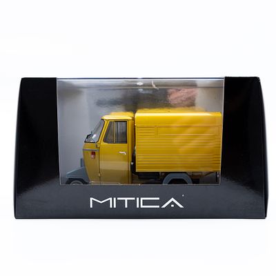 רכב מיניאטורי Piaggio Ape Van MITICA. דגם אספנות של רכב מסחרי קטן Piaggio Ape Van מסדרת MITICA 