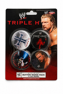 סט סיכות WWE Triple H – מארז רשמי. מארז סיכות אספנות רשמי של WWE עם דמותו של Triple H. כולל 4 