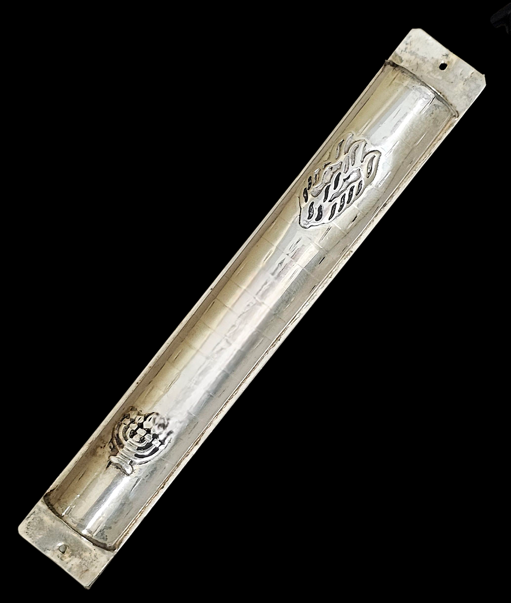 בית מזוזה מפואר כסף סטרלינג 925 חתום - עבודת בלט יפה של מנורת שבעת הקנים-סמל המדינה. עיצוב 