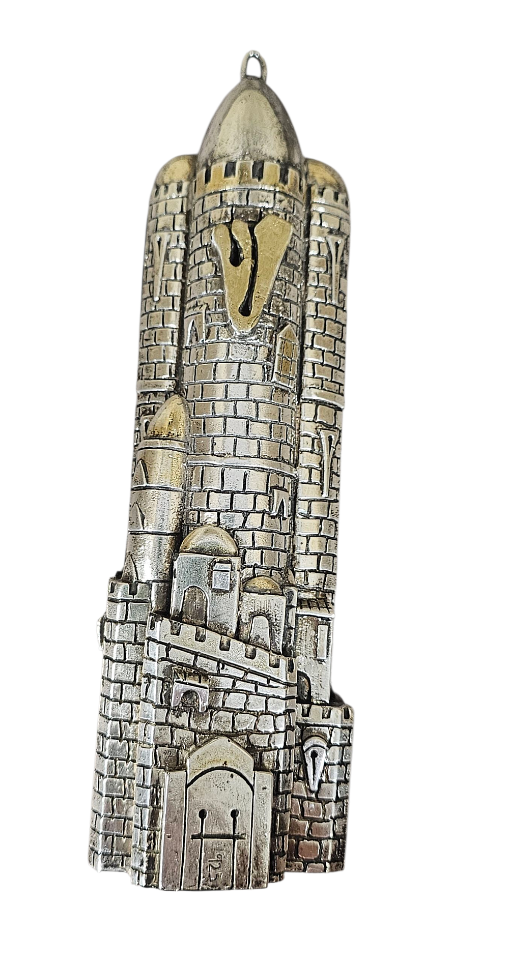 בית מזוזה מפואר עשוי כסף 925, חתום - עבודת אלקטרופורמינג בצורת ירושלים העתיקה. 
מצב שמור 