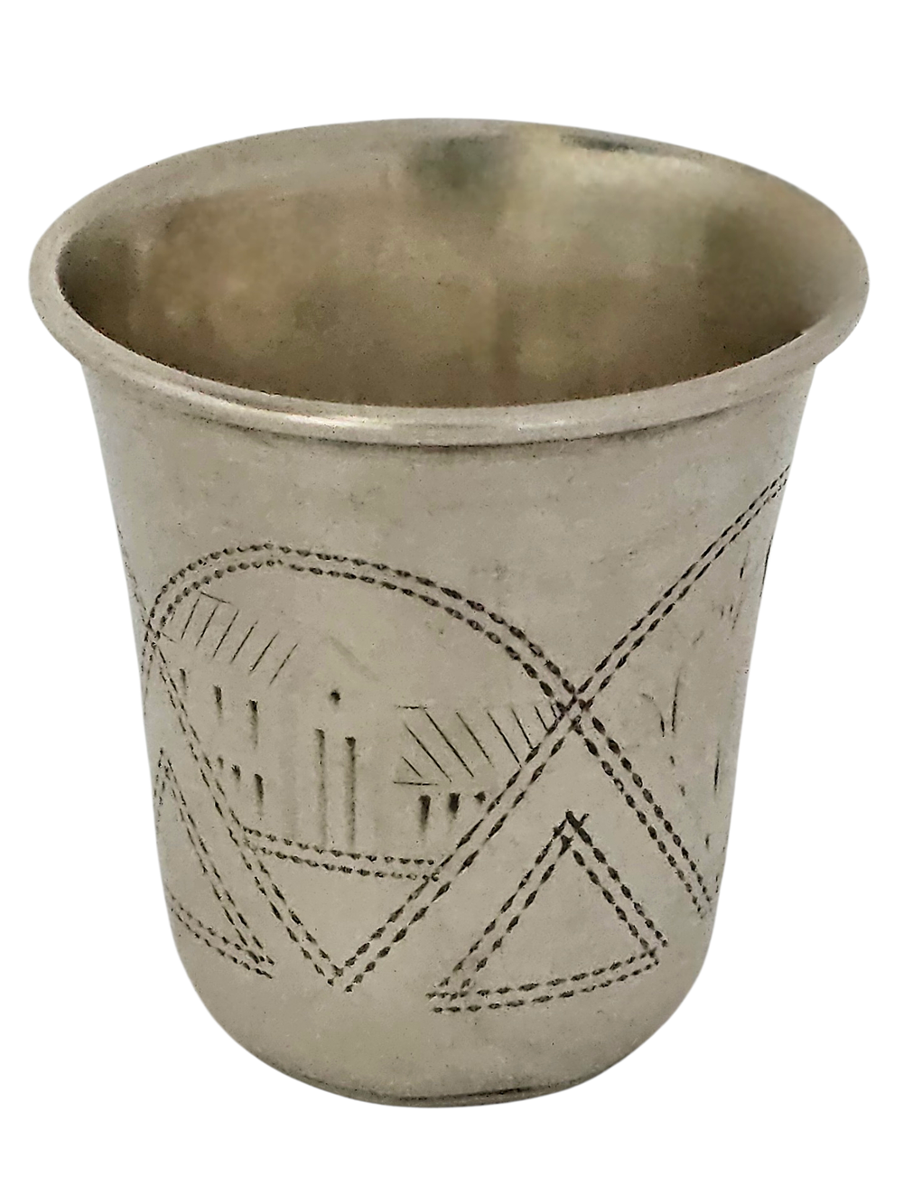 ***נדיר - גביע כסף אוסטרו הונגרי (קרקוב) מעוצב בעבודת "שטיכל" של העיירה היהודית משני צידיו 