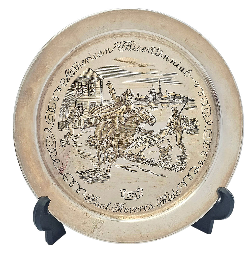 Plate, The Danbury Mint:, Limited Edition plate: "Paul Revere's Ride - 1775". American 