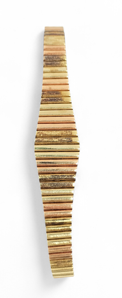 14k gold bracelet made of different colors of gold (alternating every two). Beautifully 