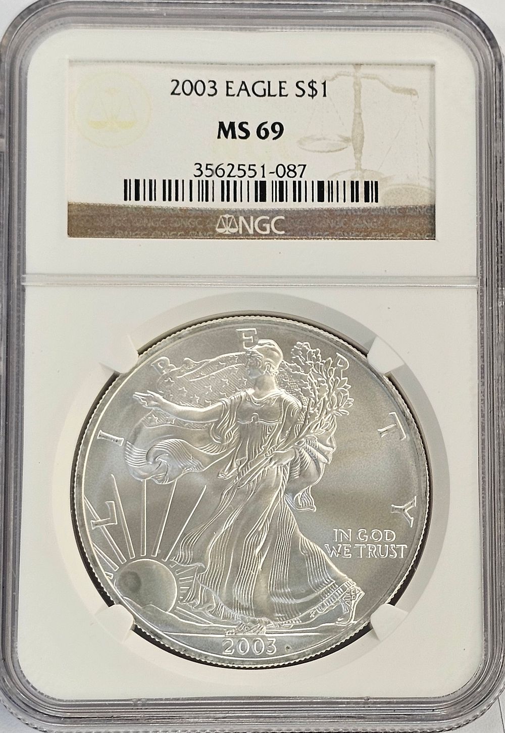 1 דולר אמריקאי משנת 2003 (אונקיה - 1 OZ) המטבע מדורג על ידי חברת NGC, MS-69 מטבע כסף 999 