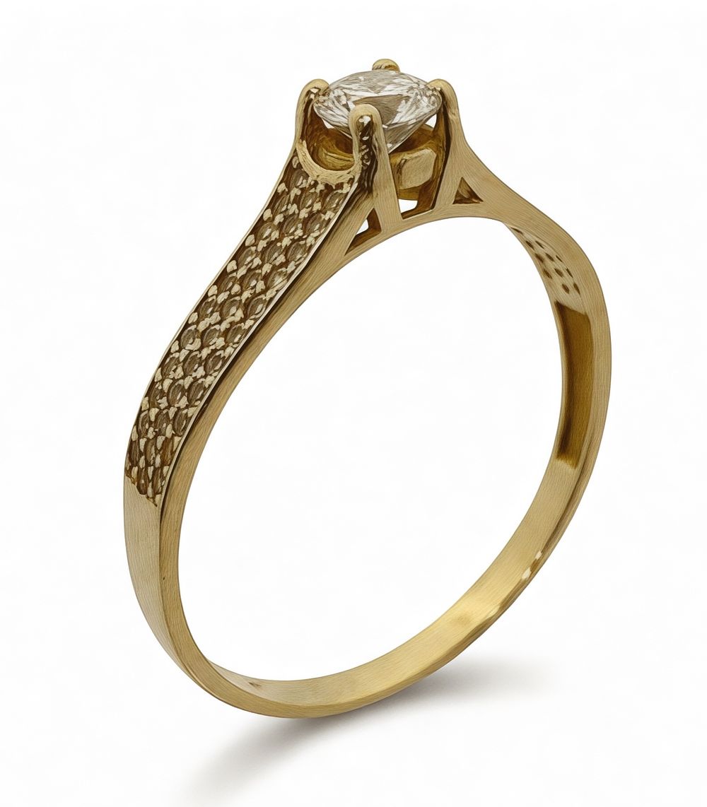 14k gold ring with central diamond (28 pts.) and another 72 diamonds of 1 pt. on sides. 