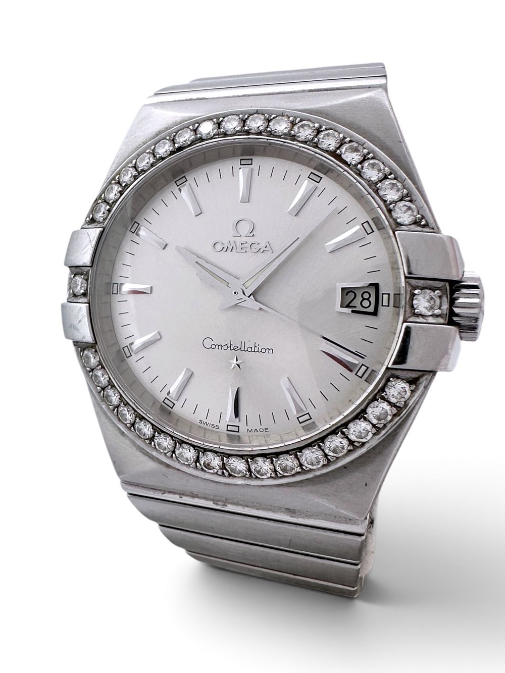 Omega Constellation, stainless steel watch embellished with diamonds, 119 pts. S1 and VVS2. 
