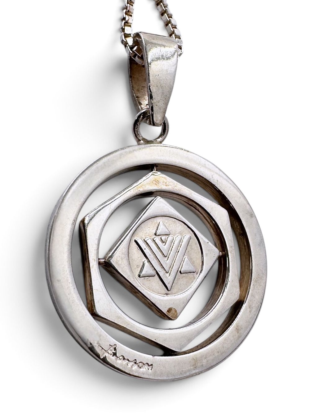 925 silver necklace with a kinetic pendant, created by artist Naim Basson. 935 silver medallion 
