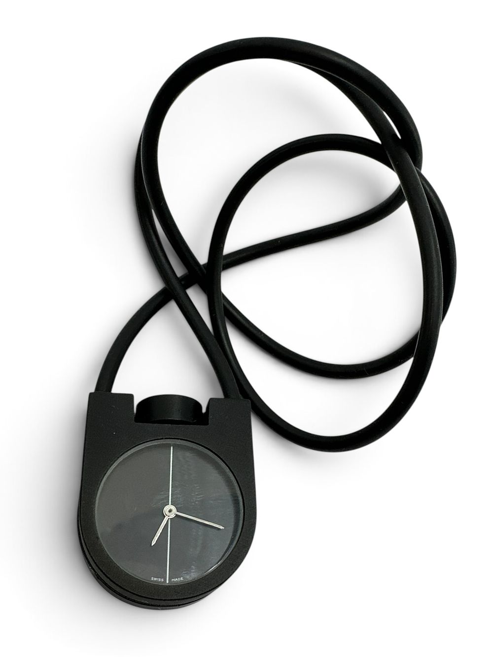 BRUNO NINABER VAN EYBEN – Swiss-made pendant watch (1976), purchased at the Metropolitan Museum 