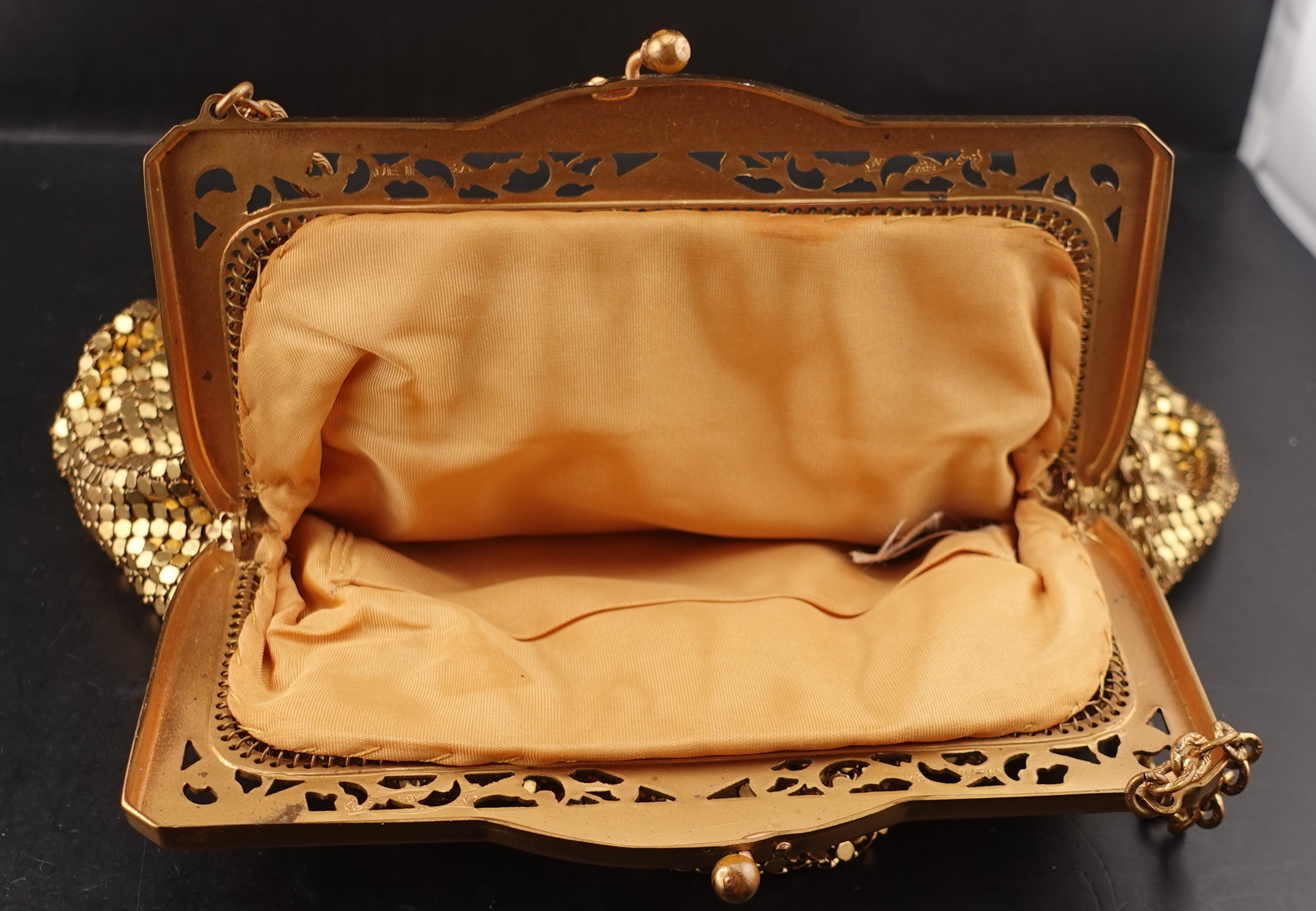1940's VTG Whiting Davis Gold Mesh Flapper Bag Purse Brass Pierced Frame