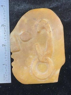 Yellow Quartz Mask Effigy Spiro OK 1910 Ex Hoots Collection 1970's Arkansas Please see picture 