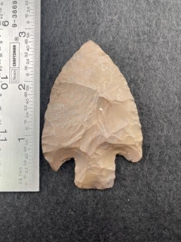 2 & 5/8" Hematite Adena Indian Artifact Arrowhead. KEY WORDS: INDIAN ARTIFACT ARTIFACTS 