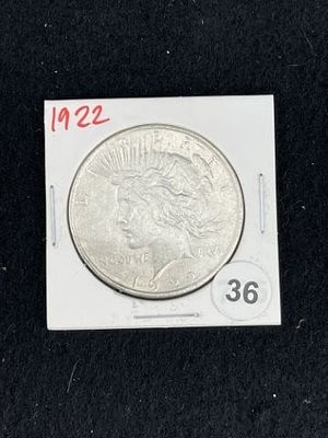 1922 Peace Silver Dollar Coin. KEY WORDS: INDIAN ARTIFACT ARTIFACTS ARROWHEAD ARROWHEADS NATIVE 