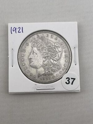 1921 Morgan Silver Dollar Coin. KEY WORDS: INDIAN ARTIFACT ARTIFACTS ARROWHEAD ARROWHEADS NATIVE 