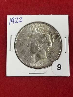 1922 Peace Silver Dollar Coin. KEY WORDS: INDIAN ARTIFACT ARTIFACTS ARROWHEAD ARROWHEADS NATIVE 