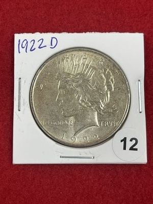 1922 D Peace Silver Dollar Coin. KEY WORDS: INDIAN ARTIFACT ARTIFACTS ARROWHEAD ARROWHEADS 