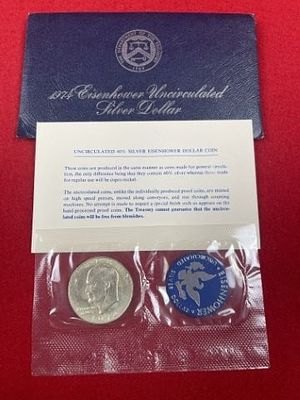 1974 Eisenhower UNC Silver Dollar Coin. KEY WORDS: INDIAN ARTIFACT ARTIFACTS ARROWHEAD 