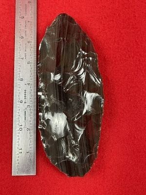 Exceptionally Nice Obsidian Chipped Blade Indian Artifact Arrowhead. KEY WORDS: INDIAN ARTIFACT 