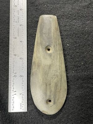 Slate Gorget Indian Artifact Arrowhead. KEY WORDS: INDIAN ARTIFACT ARTIFACTS ARROWHEAD 