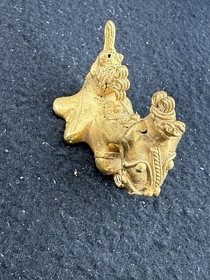Tumbaga Tairona Gold Figurine UNKNOWN MATERIAL. KEY WORDS: INDIAN ARTIFACT ARTIFACTS ARROWHEAD 