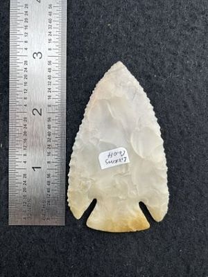 Stillwell Indian Artifact Arrowhead. KEY WORDS: INDIAN ARTIFACT ARTIFACTS ARROWHEAD ARROWHEADS 