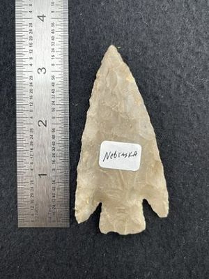 Lost Lake Indian Artifact Arrowhead. KEY WORDS: INDIAN ARTIFACT ARTIFACTS ARROWHEAD ARROWHEADS 