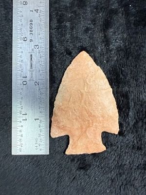 Snyders Indian Artifact Arrowhead. KEY WORDS: INDIAN ARTIFACT ARTIFACTS ARROWHEAD ARROWHEADS 