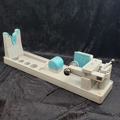 TIPTON BRAND GUN CLEANING & MAINTENANCE RIFLE VISE