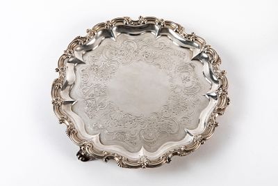 מגש כסף אנגלי עתיק ואיכותי, מתקופת וויליאם הרביעי (William IV), יוצר בלונדון, נושא קוד שנה לשנת 