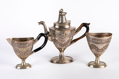 סט כלי כסף גרמני נדיר ואיכותי במיוחד, משנת 1780 בקירוב, יוצר באאוגסבורג (Augsburg), הפייה 