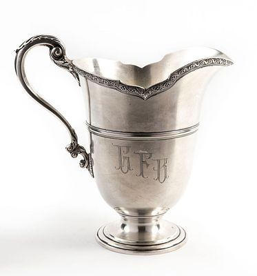 Luxury and high-quality American silver pitcher, made by Tiffany & Co, crafted from sterling 