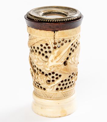 GEF&Auml;SS ZUM FANGEN VON KLEINTIEREN, WIE HEUSCHRECKEN. China, durchbrochene Arbeit mit 