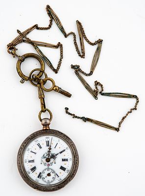 (291) SILVER POCKET WATCH. D: 41.2 mm, H: 9.5 mm (without glass), 55g (without chain) 
SHIPPING 