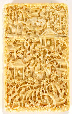 ELABORATELY CARVED BUSINESS CARD CASE. China, ivory, in a case with the handwritten date 1839 