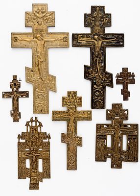 LOT OF 7 RUSSIAN METAL CROSSES. 19th c. 
from 11.2 x 6.3 cm to 38 x 19.8 cm, weight total: 3.2kg 
