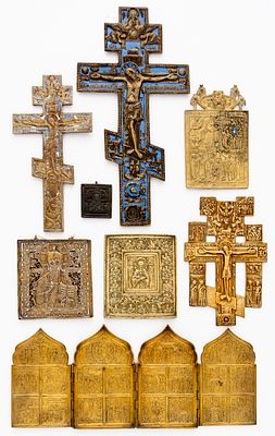 LOT OF 8 RUSSIAN METAL ICONS. 19th c. 
from 6.5 x 5.4 cm to 37.4 x 19.5 cm, total weight: 4.17 