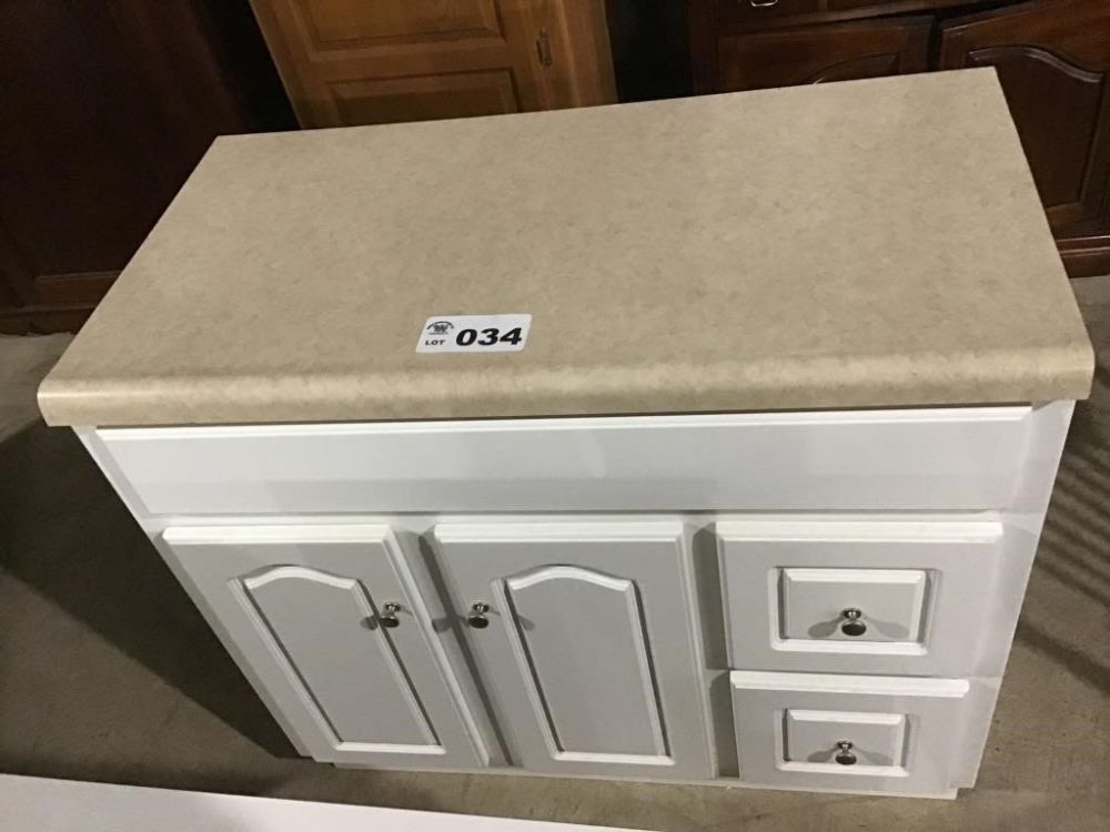 Lot 34: CHANGING/STORAGE TABLE 32 x 18