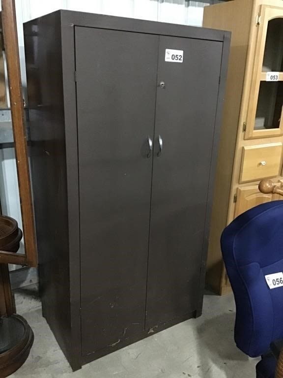 Lot 52: METAL STORAGE CABINET