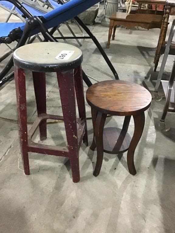Lot 67: METAL STOOL, WOOD PLANT STAND