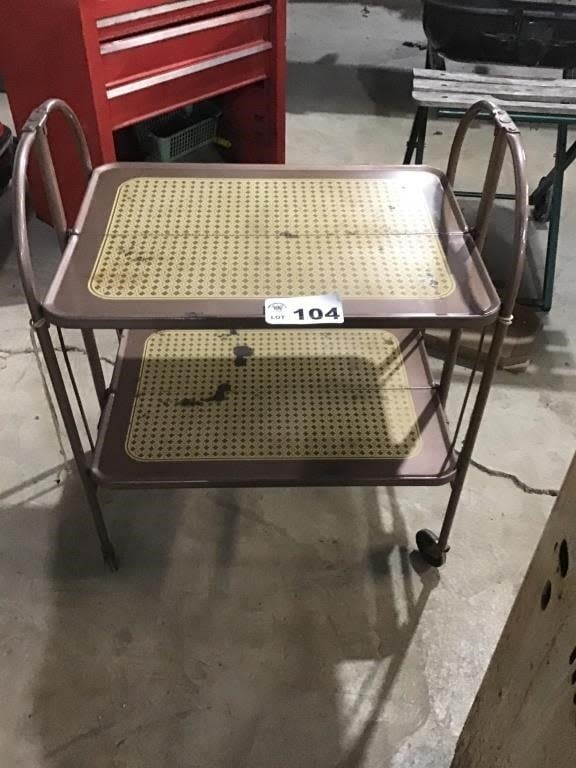 Lot 104: FOLDABLE CART