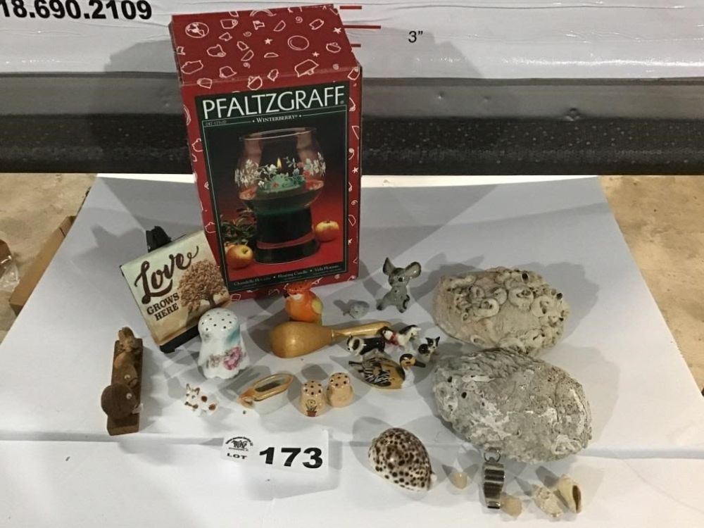 Lot 173: MINATURES, SHELLS, PFALTZGRAFF LANTERN, MISC