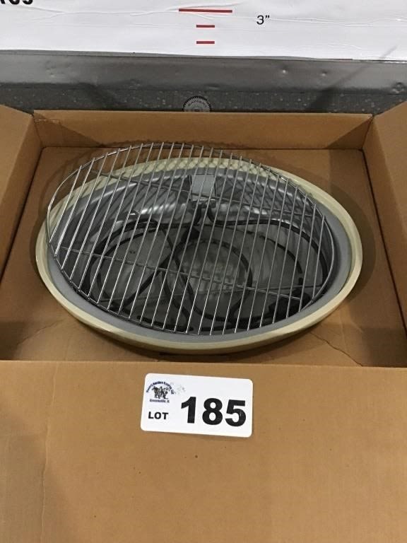 Lot 185: DAZEY INDOOR BBQ GRILL ELECTRIC