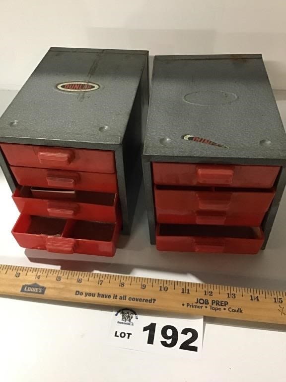 Lot 192: 2  SMALL ORGANIZERS