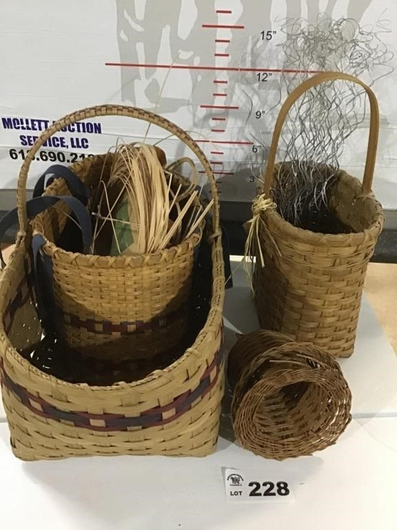 Lot 228: BASKETS, WEAVING SUPPLIES