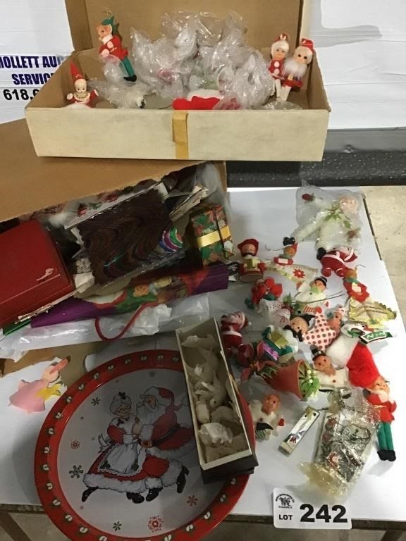 Lot 242: VINTAGE CHRISTMAS ITEMS