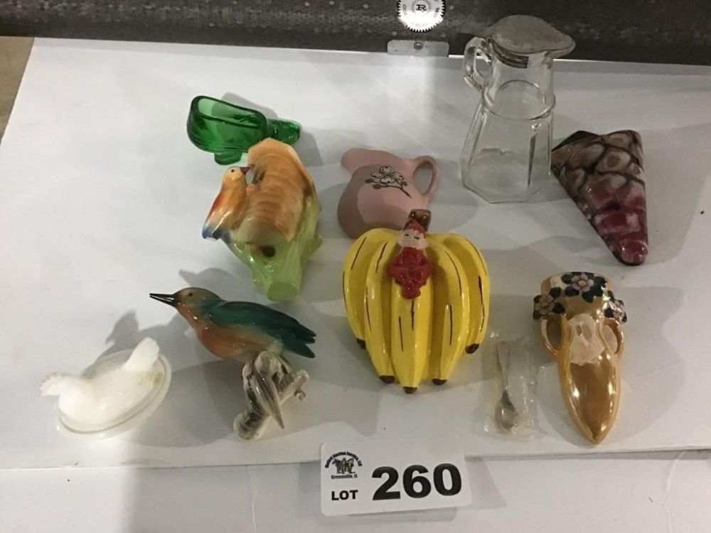 Lot 260: WALL POCKETS, HEN ON NEST, SLIPPER, SYRUP