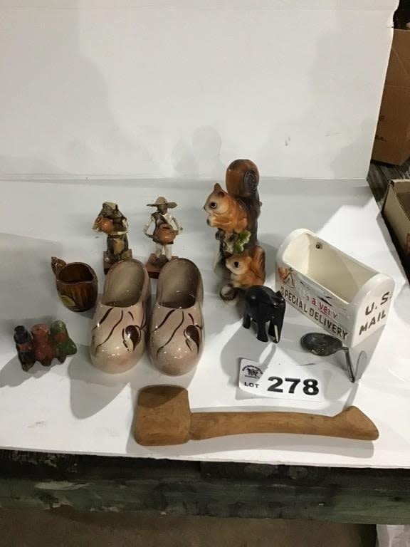 Lot 278: HOME DECOR