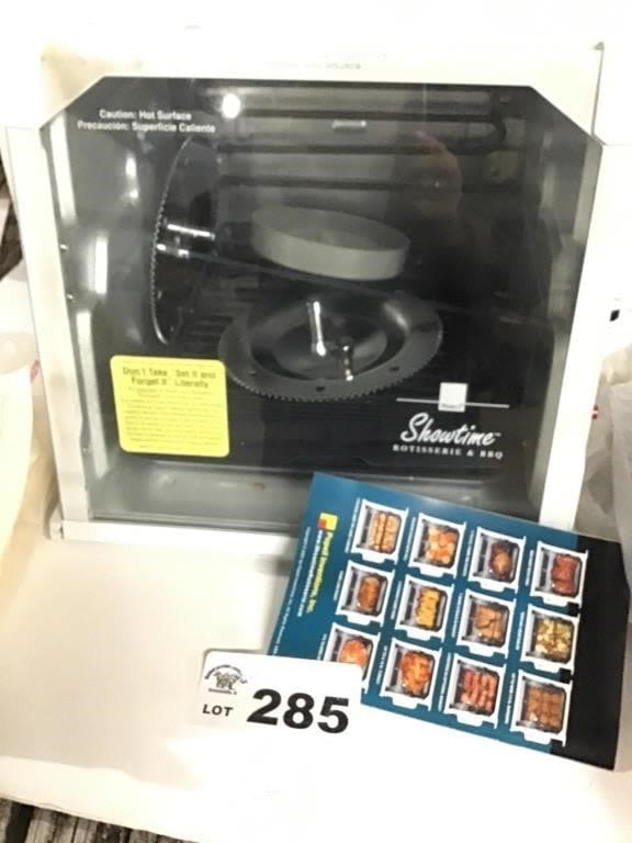 Lot 285: SHOWTIME ROTISSERIE AND BBQ. NEVER USED
