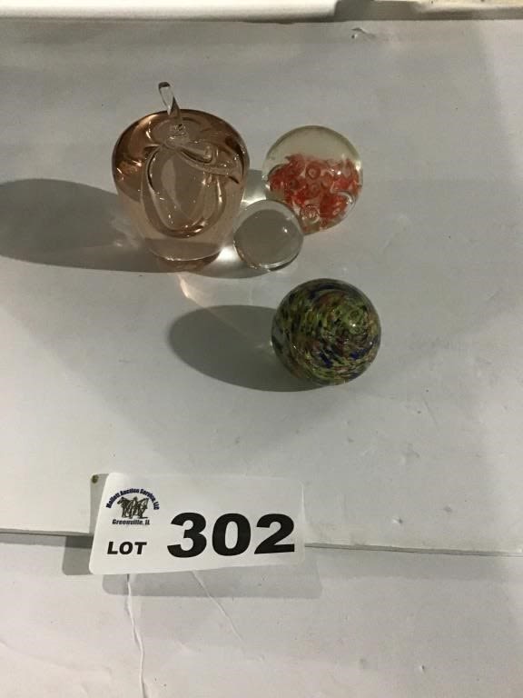 Lot 302: PAPER WEIGHTS, CRYSTAL BALL