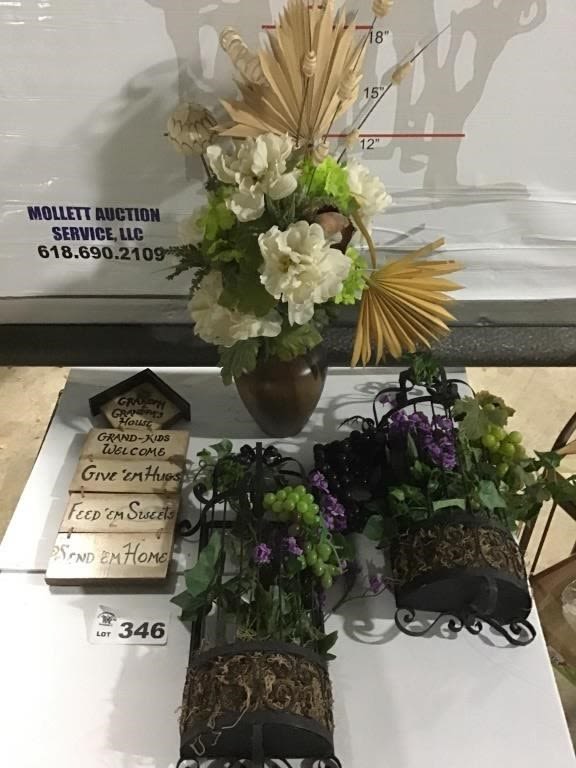 Lot 346: METAL SCONCES, FLORAL ARRANGEMENT, SIGN